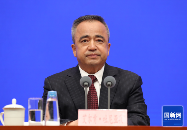 新疆：将加快推进风电光伏等清洁能源基地建设 大力构建新型电力系统